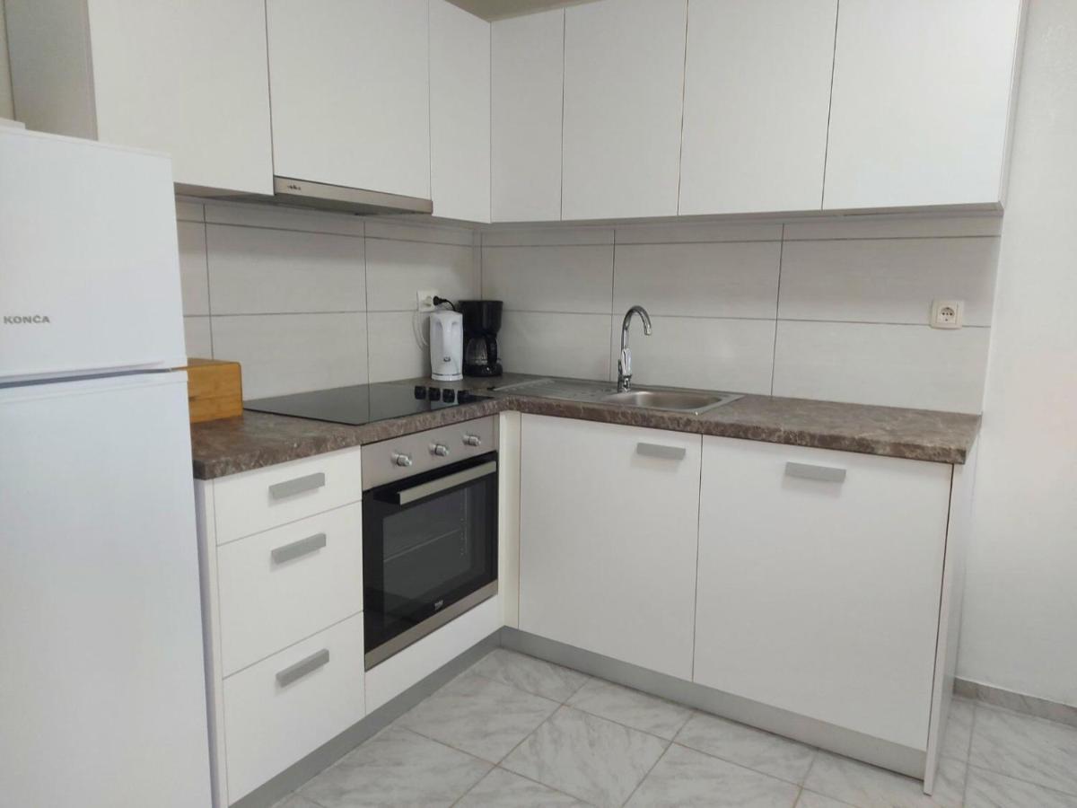 Apartments Jadranka Dramalj Ngoại thất bức ảnh