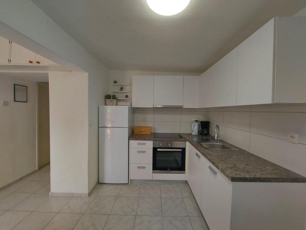 Apartments Jadranka Dramalj Ngoại thất bức ảnh