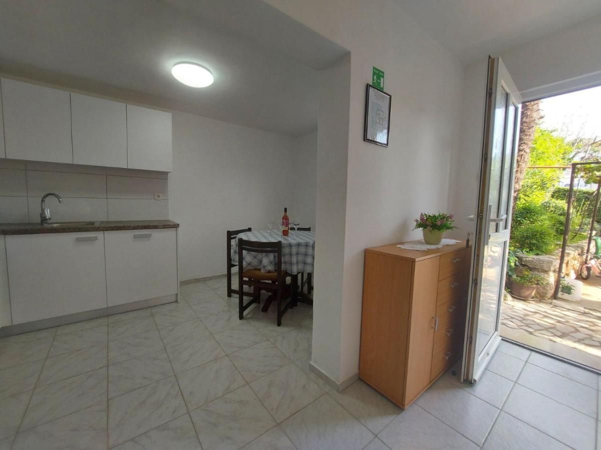 Apartments Jadranka Dramalj Ngoại thất bức ảnh