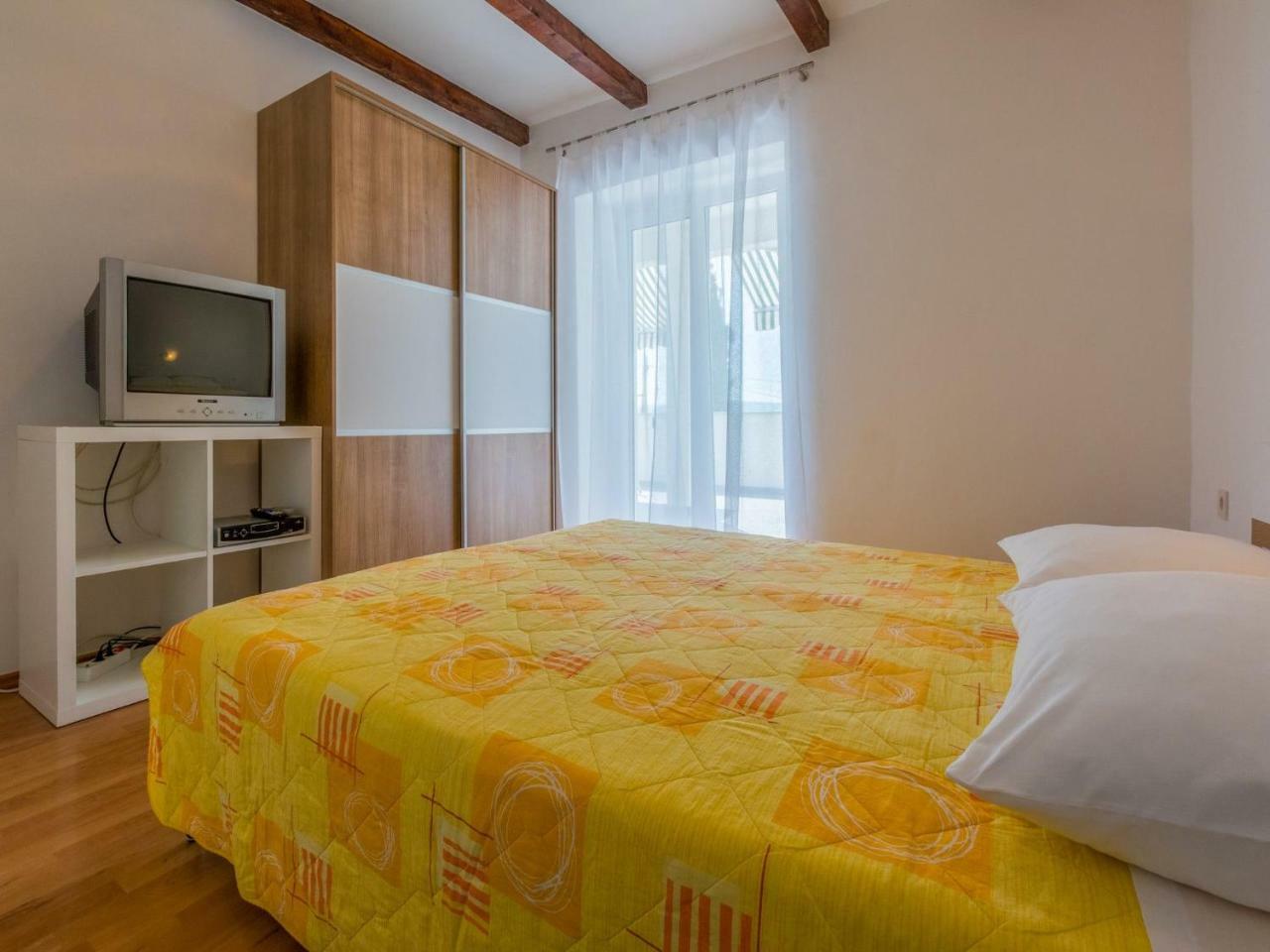 Apartments Jadranka Dramalj Ngoại thất bức ảnh