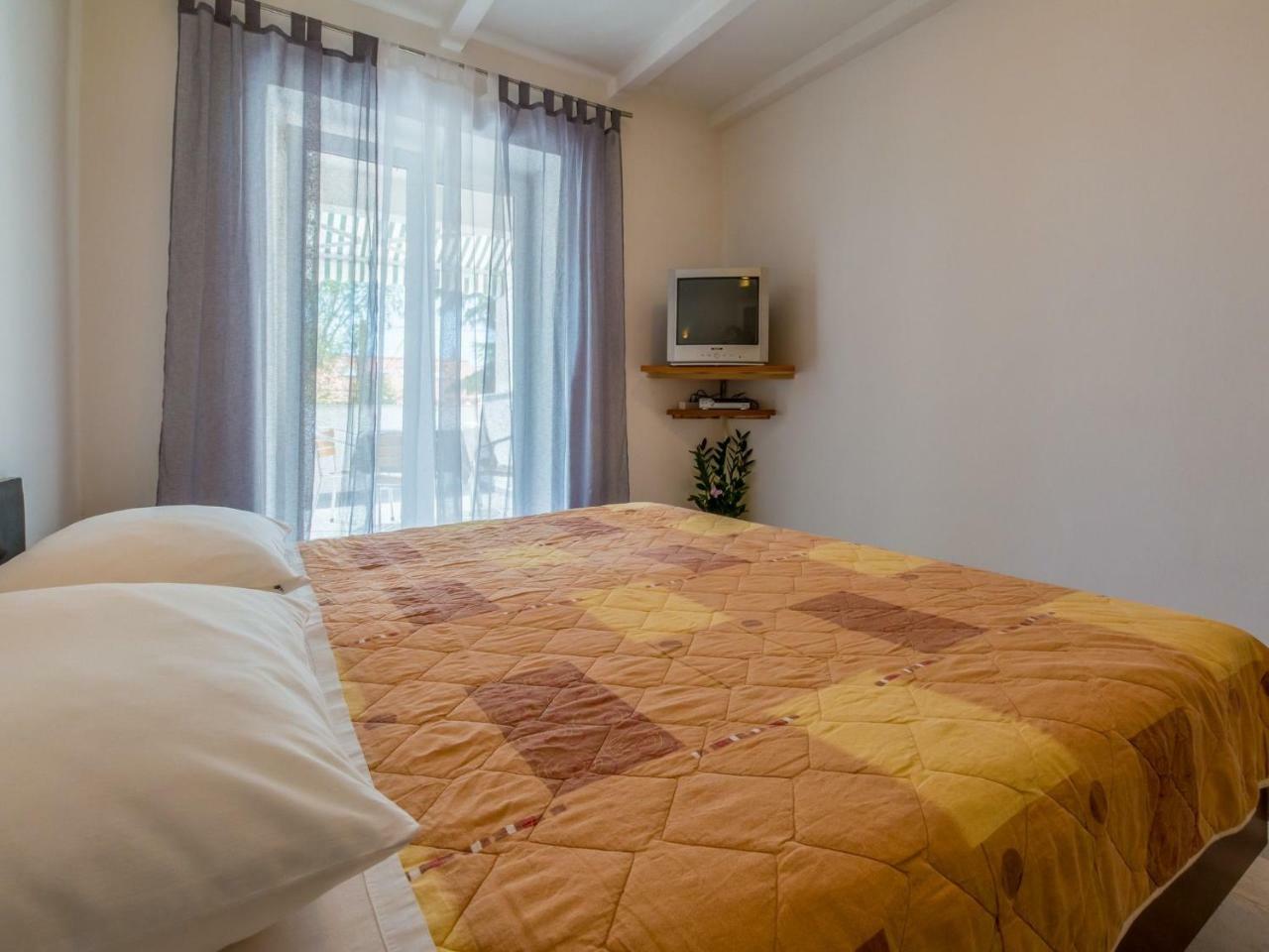 Apartments Jadranka Dramalj Ngoại thất bức ảnh